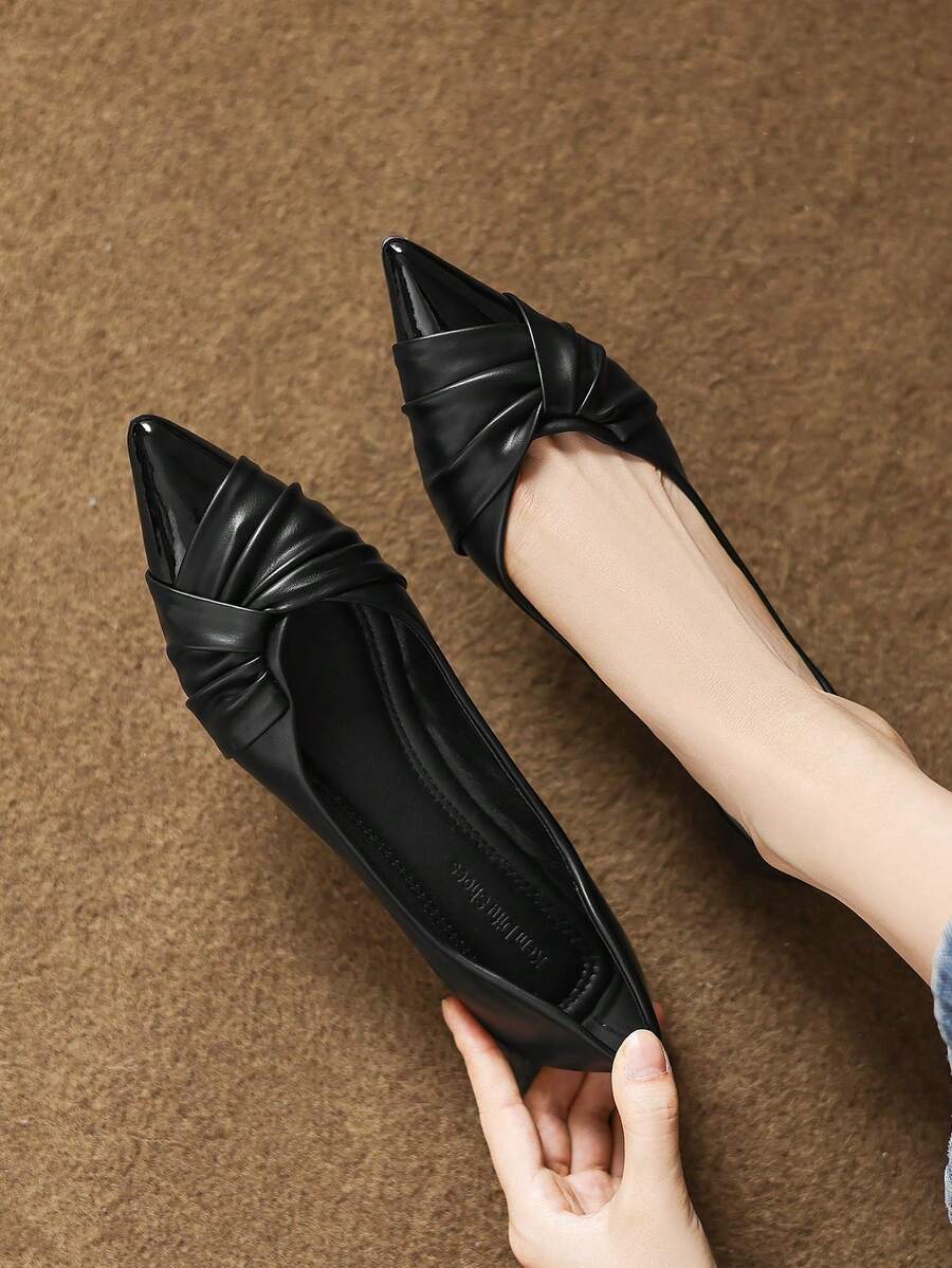 Women's Flat Shoes With Twist Knot Decor, Pointed Toe Soft Bottom Loafers, Hidden Wedge, Slip-On, Versatile, Soft Leather, Comfortable Flats - Black - View 1