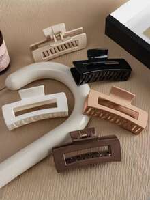 1pc Fashion Minimalist Soft Gel Cushion Protective Oversized Anti-Fall Hair Clip, Versatile Hair Accessory For Women Autumn Decor Claw Clips Elegant Hair Claw Hair Clutch Clips For Hair Winter Hair Accessories For Women For Vacation Outfits Woman