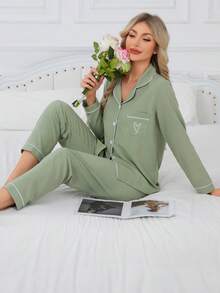 2pcs Women Long Sleeve Top And Pants Pajama Set, Casual Loose Embroidery Heart Homewear Suitable For Home And Outdoor, Autumn, Fall Winter Clothes, Christmas - Green - View 3