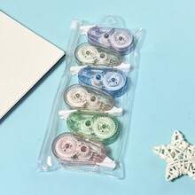 1 pieza Mini cinta correctora, cinta correctora portátil, diseño lindo, cinta correctora transparente, artículos de papelería esenciales para estudiantes, pequeña y ligera, corrige fácilmente errores de escritura, estilo femenino de moda, adecuada para uso en el aula, corrección perfecta, conveniente de usar, artículos de papelería DIY, mejora la experiencia de escritura (color/estilo aleatorio enviado)