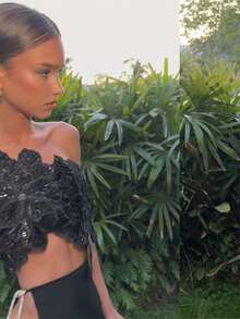 Women Sequin Rhinestone 3D Flower Crop Tops Shiny Glitter Sleeveless Tie Up Backless One Shoulder Bandeau Tube Tops Sparkly Vest Rave Party Clubwear Camisoles - màu đen - Xem 6