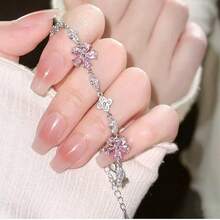 4 件装优雅水晶花朵手链 女士 Y2K 甜美女孩月亮樱花蝴蝶结方晶锆石手链奢华设计师珠宝礼物