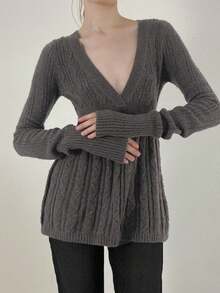 Spice Girl Vintage V-Neck Fried Dough Twists Design Feels Slim At Waist A Swing Sweater Simple Woolen Long Sleeve Top In Early Autumn Lady's Outfit