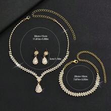 1 Set Fashionable Minimalist Sparkling Rhinestone Necklace, Earrings And Bracelet 3 PiecesJewelry Set, Suitable For Women's Party And Daily Wear