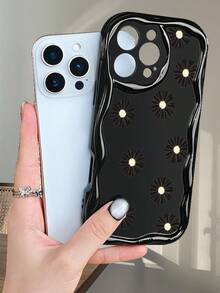 Edgy Black Daisy Handyhülle, minimalistisches Blumendesign,  leuchtende Blumen, Modeaccessoire, kompatibel mit iPhone 16promax/16pro/16plus/16/15promax/15pro/15plus/15/14promax/14pro/14plus/14/13promax/13pro/13/12promax/12pro/12/11promax/11pro/11/X/XSmax