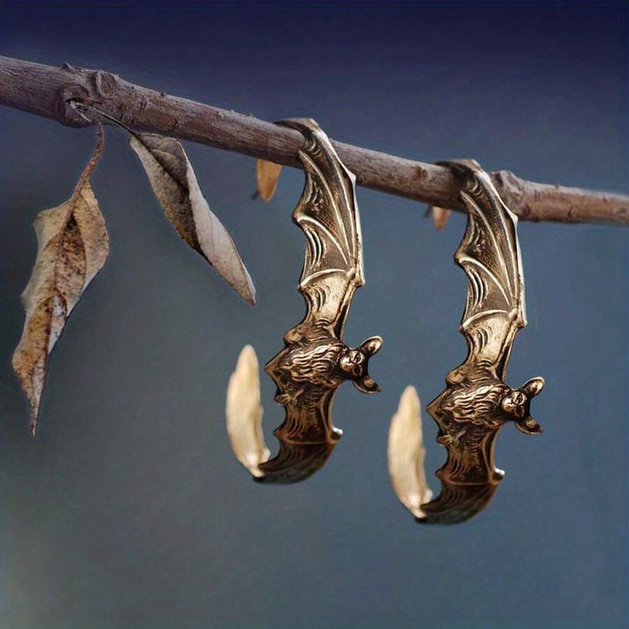 Circular Earrings For Women With A Gothic And Unique Style, Inspired By The Silvery Animal Bat Vampire Mythological Creature. - 金色 - 查看 1