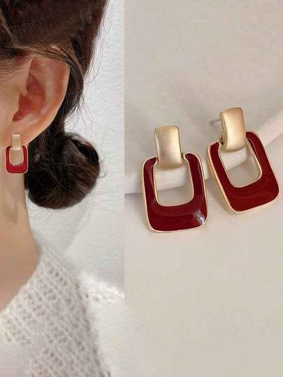 1 par eleganta enkel stil geometriska örhängen legering guldpläterade smycken för kvinnor vardagskläder alla hjärtans dag accessoarer