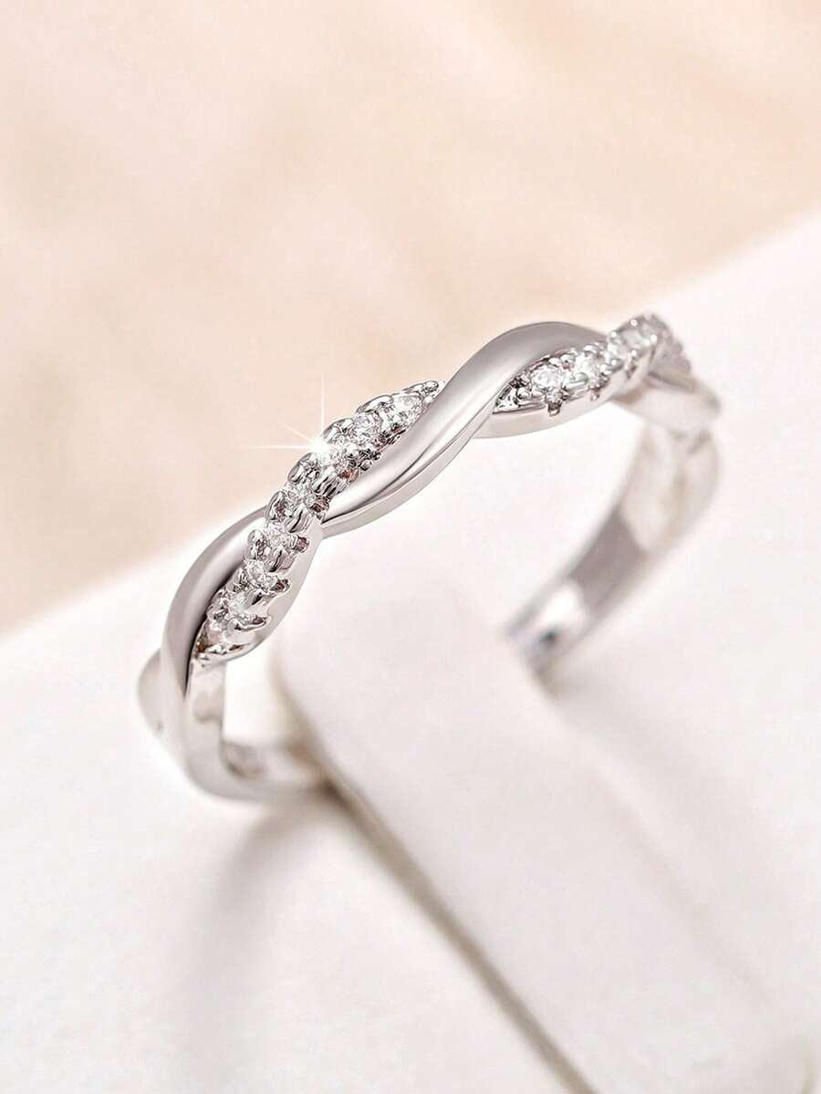 1 PC Elegant Cubic Zirconia Ring For Women For Wedding Engagement Band Jewelry Gift