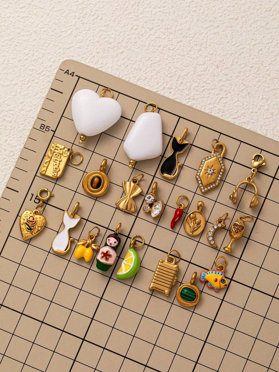 1件时尚精致INS不锈钢酒杯花鱼辣椒蝴蝶脸耳机DIY吊坠，镀18K金，不易氧化，适合情侣自由搭配 - 彩色 - 查看 1