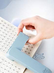 360°旋转静音订书机，多功能办公订书机兼起钉器，经久耐用，时尚美观，学生适用