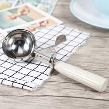 Ice Cream Scoops & Stacks - White - View 5