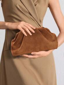 高品质复古风格棕色麂皮手拿包，玛琳风格女士麂皮手拿包，欧美时尚褶皱简约女士手拿包，配链条肩带 - 棕色 - 查看 4