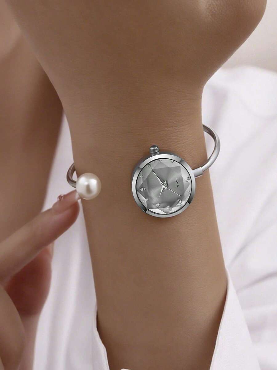 1pc Women's Delicate Bracelet Watch With 1 Large Pearl, Diamond-Cut Glass Crystal Dial, Minimalist Quartz Watch - Silver - View 1