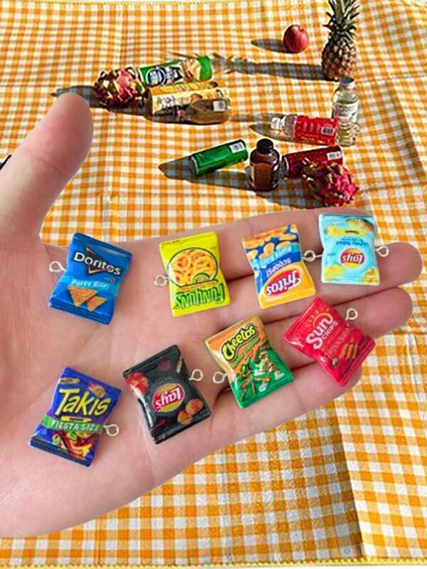 10pcs/20pcs Mini Artificial Snack Potato Chip Bags Resin Charms, Various Hot Selling Pendants For DIY Jewelry Making, Creative Earring Charms, Food Themed Craft Parts, Diy Jewelry Accessories For Necklace, Bracelet, Keychain, Bag Charm, Accessories For Blyth Ob11 Dolls Decor