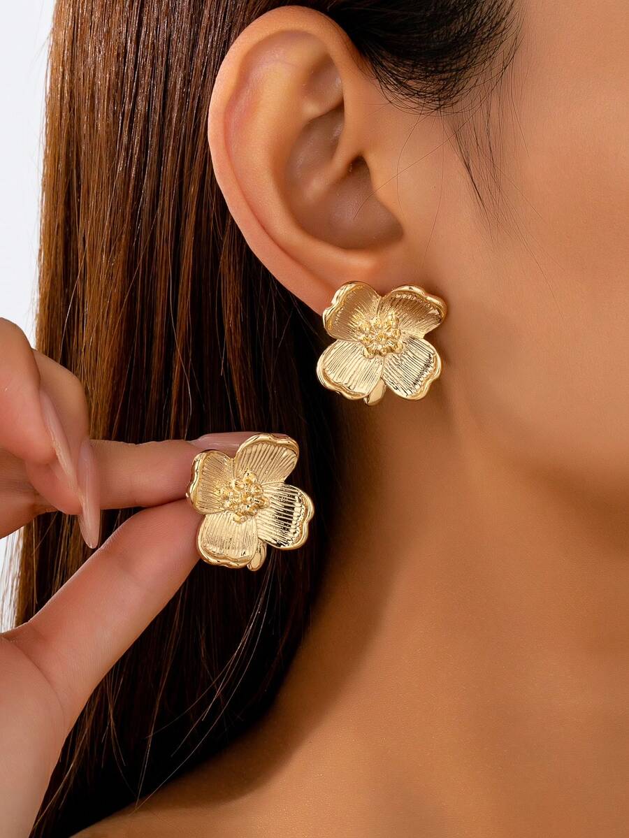 1 对时尚、优雅、迷人的四叶花瓣耳钉，适合女性日常佩戴 - 金色 - 查看 1