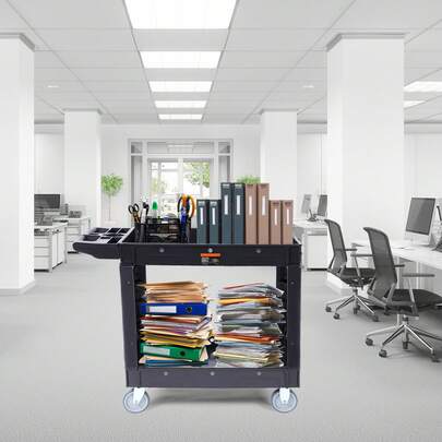 Carrito de servicio multiusos, carrito de servicio pesado de plástico con 2 estantes y capacidad de 550 libras con ruedas giratorias de 360°, estante de borde mediano, manija ergonómica de almacenamiento para almacén, garaje, limpieza y oficina