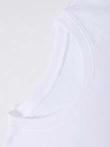 Vintage - Style "Profit Minded" Tee With Pin - Up Girls Y2k Style Tee (220g Cotton T-Shirt) Printed T-Shirts, Unisex T-Shirts, Casual And Comfortable To Wear Men's Summer Round Neck Short Sleeve T-Shirts, Fashion Printed T-Shirts, Uni T-Shirts, Casual And Comfortable To Wear Vintage - Style Graphic T - Shirt - 白色 - 查看 3