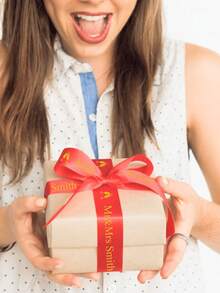 1/2/3/4/5/6/7/8/9/10 متر شريط نص مخصص، شريط ساتان عرض 2.5 سم مخصص، نص ذهبي، شريط حرير ملون لأعمال DIY، صنع الفيونكات، ديكور الزفاف، تغليف الهدايا وديكور الحفلات، تغليف هدايا أعياد الميلاد، تغليف هدايا الزفاف، تغليف هدايا الذكرى السنوية، تغليف الكعك، شريط مخصص، شريط علامة تجارية للشركات، ديكور المطبخ، اكسسوارات ديكورية إبداعية، ديكور الغرفة