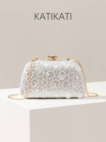 Silvery Flower Sequin Crossbody StylishSilver Purse For Women, ElegantRandom FloraEmbroidered EveningSilver Clutch Bag,Prom AccessoriesBridesmaid Gifts,Fashion Retro ChainEvening Bag, Mini Box Bag For PartyGirls,Bride,College Students, Rookies &White-Collar Workers For Party, Prom,Wedding Summer Bag,Beach Bag,Vacation Bag,Holiday Bag