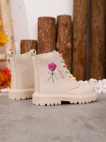 1 Paar weiße Schnürstiefel in Große Größen für Teenager-Mädchen, aus weichem PU-Material, mit Regenbogenspitze, Rosengraffiti-Muster, runder Zehenbereich, Plateau, modische und niedliche Kurzstiefel, geeignet für Mädchen von 3-12 Jahren für Alltag, Schule, Urlaub, Herbst/Winter Neuheit