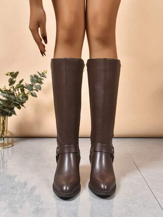 Höst/vinter 2025 Nya stövlar med fyrkantig klack för kvinnor, smal passform, högklackade stövlar i Europa och amerikanskt mode, svart (vänligen beställ enligt storlekstabell)