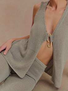 Women's Knit Sleeveless Tank Top Solid Loose Summer Vest With Unique Buckle Accent Clubwear For Party