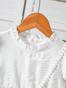 3pcs/Set Young Girls Casual Outfit, Soft & Comfortable Fabric, White T-Shirt, Blue Pants, Heart Decor Backpack, Bowknot Decor, Suitable For 4-7 Years Old, Daily Wear, Long Sleeve Top & Pants Set