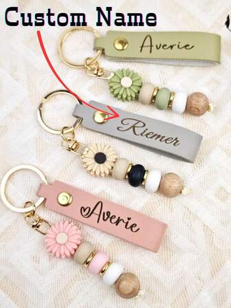 1pc Personalised Keyring, Daisy Beaded Keyring, Faux Leather Keyring, Flower Girl Gift, Teacher Gift, Birthday Gift, Beaded Keyring,Durable,Colorful,Cute,Adorable,Funny,Kawaii,Y2K,Stylish,Unisex,Casual,Custom,Personalized,Unique,Customized,Ideal Gifts For Him,Ideal Gifts For Her,Her,Boyfriend,Girlfriend,Family,Friends,Customized Keychains & Accessories