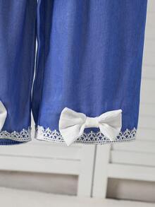 3pcs/Set Young Girls Casual Outfit, Soft & Comfortable Fabric, White T-Shirt, Blue Pants, Heart Decor Backpack, Bowknot Decor, Suitable For 4-7 Years Old, Daily Wear, Long Sleeve Top & Pants Set