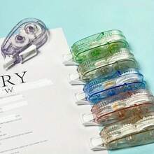 1 pieza Mini cinta correctora, cinta correctora portátil, diseño lindo, cinta correctora transparente, artículos de papelería esenciales para estudiantes, pequeña y ligera, corrige fácilmente errores de escritura, estilo femenino de moda, adecuada para uso en el aula, corrección perfecta, conveniente de usar, artículos de papelería DIY, mejora la experiencia de escritura (color/estilo aleatorio enviado)