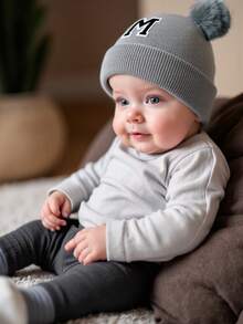 1 buah Topi Rajut Huruf Bayi, Lembut, Hangat dan Nyaman, Cocok untuk Anak Laki-laki dan Perempuan untuk Aktivitas Luar Ruangan di Musim Gugur dan Musim Dingin - Grey - View 3