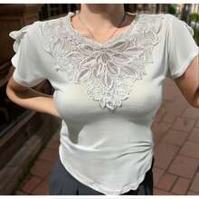 Blusa flor en manga, tela brush, perfecto para la época de calor flores verano primavera - hueso - Ver 1