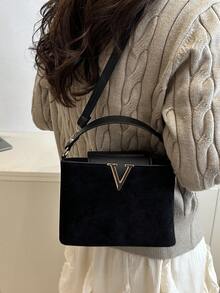 时尚迷你纯色简约金属锁扣装饰防水PU手提包，适合购物、携带，适合年轻女性、大学生、年轻职业女性、上班族女性。完美适用于办公室、大学、工作、商务、通勤、户外活动、旅行和短途旅行。 - 黑色 - 查看 3