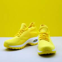 Damskie, białe i różowe, dzianinowe, lekkie, amortyzowane, codzienne trampki w stylu vintage, wsuwane buty na platformie