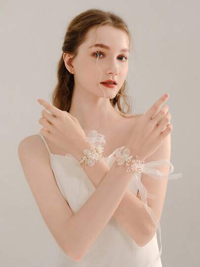 1/2/4/6pcs Elegant Wrist Corsage For Bride, Bridesmaid, Flower Girl, Wedding Party, Performance Decoration Valentine's Day Accessories