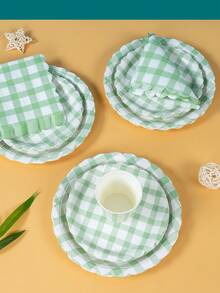 100pcs Green Plaid Paper Plates & Napkins Party Supplies, 7/9 Inch Disposable Green & White Checkered Plates, Wedge Checkered Plates, Paper Cups, Napkins, Suitable For Birthday Dinner, Picnic, BBQ, Party - Multicolor - View 3