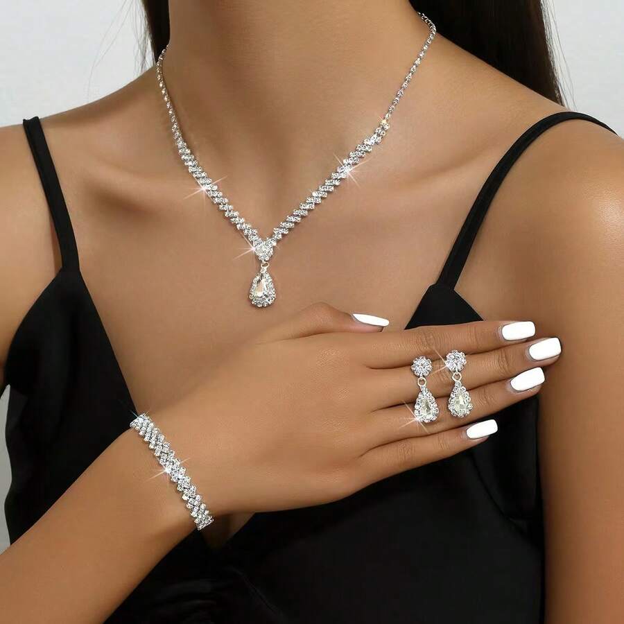 1 Set Fashionable Minimalist Sparkling Rhinestone Necklace, Earrings And Bracelet 3 PiecesJewelry Set, Suitable For Women's Party And Daily Wear