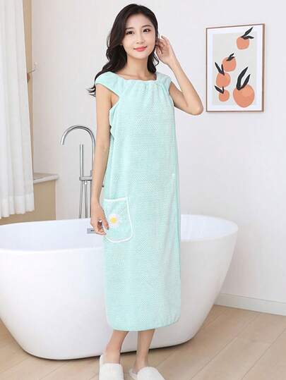 1/2 Luxurious And Wearable Women'S Bath Towels, A Bathrobe With A Large Pocket Design, And An Ultra Soft And Absorbent Material Fabric That Provides Comfort After A Full Body Bath. It Is A Perfect Bathroom Accessory For Women'S Home Use