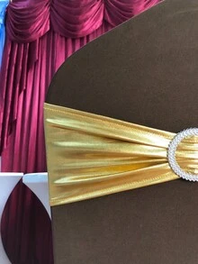 50 Pcs Foil Print Fabric Metallic Gold Stretch Chair Covers Sashes, Elastic Bands, Lycra Chair Bows, Spandex Ribbon – Featuring Durable Workmanship. These Spandex Fitted Bows Are Ideal For Wedding, Birthday, Graduation, Christmas, Bridal Shower, Party, Meeting, And Engagement Table Cloth Backdrops, Carpets, And Flower Decoration. - 金的 - 查看 10