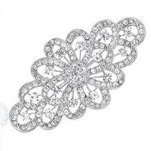 1 Stück stilvolle Brosche aus Zinklegierung und Kristallrhinestonen, Blumenform, Braut Hochzeit Party Dekoration, Valentinstag Valentinskleid Accessoire, Pin für Kleidung, Tasche, Charm, Schule, Büro Accessoires, Hemden, Jacken, Schmuck, Weihnachten, Halloween Kleidung, lustiges, süßes Geschenk für Lehrer, Halloween Accessoires, Lehrertag