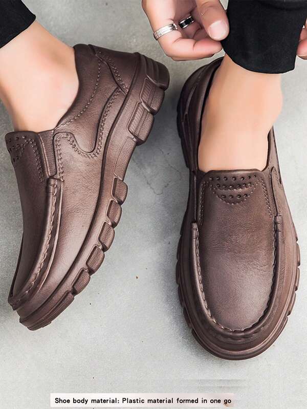 صندل مسطح أساسي كاجوال للرجال من مادة إيفا (إيثيلين فينيل أسيتات) بألوان سادة، مناسب للمراهقين والاستخدام الكاجوال والرياضات الخارجية والعطلات والهدايا لعيد الميلاد والتخرج، قطعة واحدة مشكلة بدون ربط، مقاوم للثقب والرش، مناسب لارتداء الطهاة