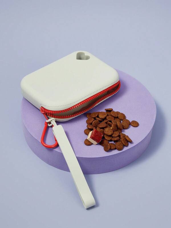 PETSIN 1pc Silicone Pet Treat Pouch, Portable Training Bag For Travel Dog Outing Dog Stuff