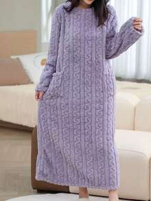 女士保暖冬季浴袍一件装 - 抓绒/长款法兰绒浴袍，加大码长袖圆领，加厚家居服，适合秋冬季穿着 - 彩色 - 查看 5