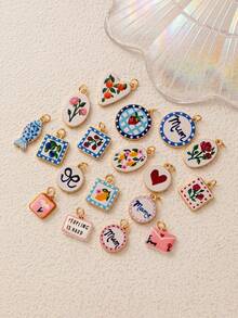 1 Piece Of Cute Printed Cat, Flower, Snail, Piglet, Horse, Pigeon, Moon, Cake Pattern Pendant, Electroplated With 18K Gold, Suitable For DIY Jewelry Accessories, Necklaces, Bracelets, Earrings, Keychains, Bag Chain Accessories, Women's Jewelry Accessories, Gold-Plated Pendant, Trinkets