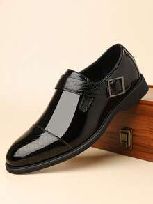 1 Pair Men's Round Toe Low-Top Slip-On Loafers With Metal Buckle, Crocodile Embossed PU Leather Upper, Rubber Sole, Casual & Easy To Wear - Black - View 1