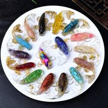 1 件水晶原石和环氧树脂鱼饰品 - 可爱的锦鲤雕像、创意家居装饰、办公桌面和汽车配件、独特的节日礼物 - 彩色 - 查看 4