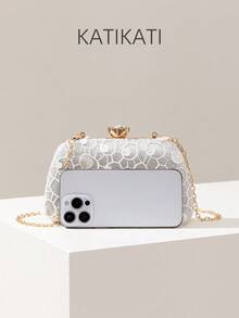 Silvery Flower Sequin Crossbody StylishSilver Purse For Women, ElegantRandom FloraEmbroidered EveningSilver Clutch Bag,Prom AccessoriesBridesmaid Gifts,Fashion Retro ChainEvening Bag, Mini Box Bag For PartyGirls,Bride,College Students, Rookies &White-Collar Workers For Party, Prom,Wedding Summer Bag,Beach Bag,Vacation Bag,Holiday Bag