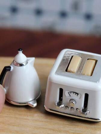 1pc Miniature Cute Toaster And Kettle Mini Simulation Furniture Model Craft Ornaments Kit Accessories Micro Landscape, DIY Decoration Prop Decor Gift