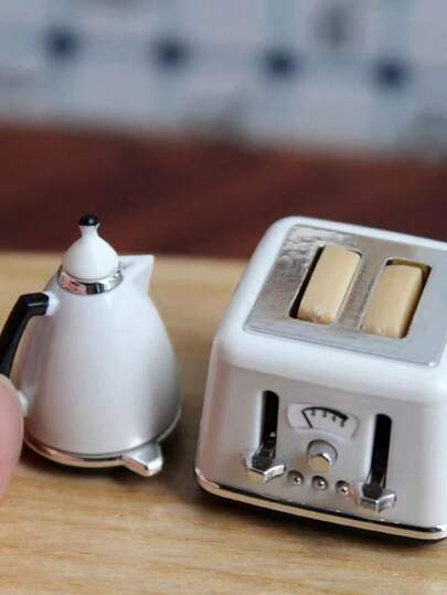 1pc Miniature Cute Toaster And Kettle Mini Simulation Furniture Model Craft Ornaments Kit Accessories Micro Landscape, DIY Decoration Prop Decor Gift
