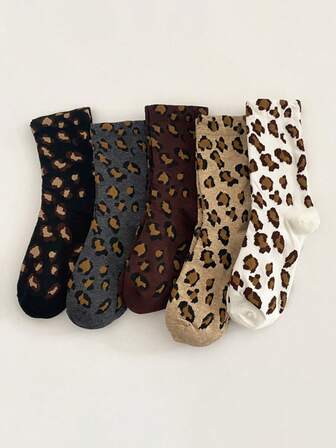 5 Pairs Women Leopard Print Crew Socks, Comfortable Casual Breathable Moisture-Wicking Socks, Fun Novelty Gift Idea, Autumn